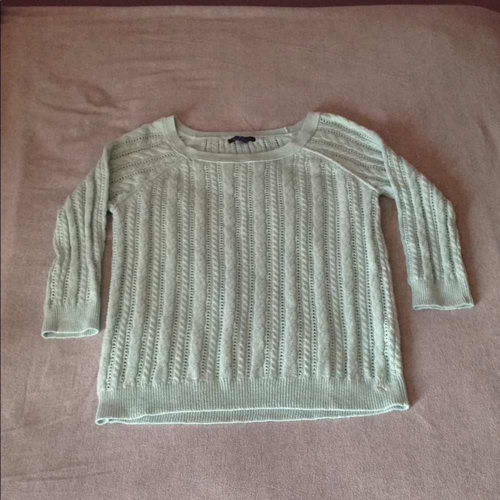 American Eagle 3/4 sleeve blue sweater size M